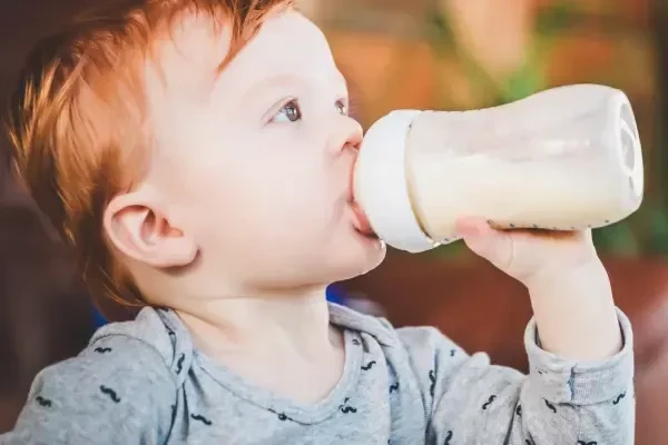 مصرف شیر گاو برای کودکان چه فوایدی دارد؟