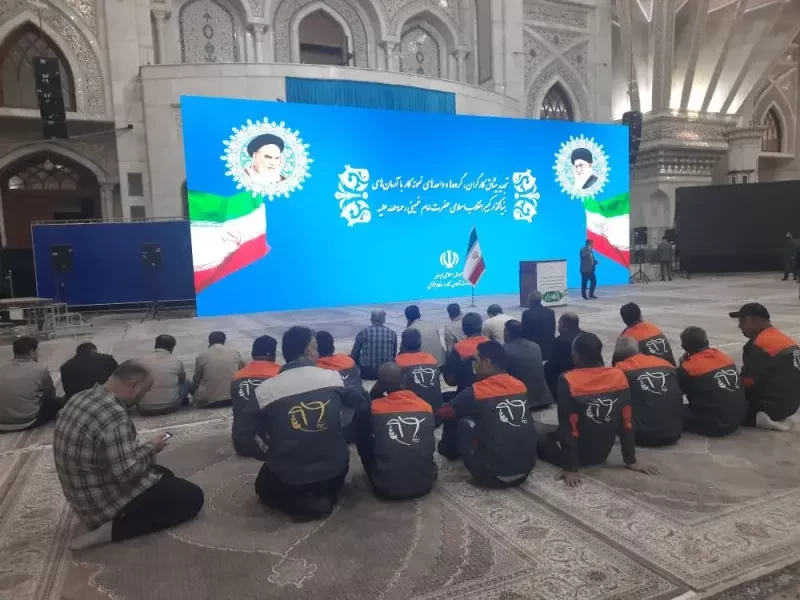 برگزاری مراسم آئین تجدید میثاق کارکنان ملاردشیر با آرمان‌ های انقلاب اسلامی