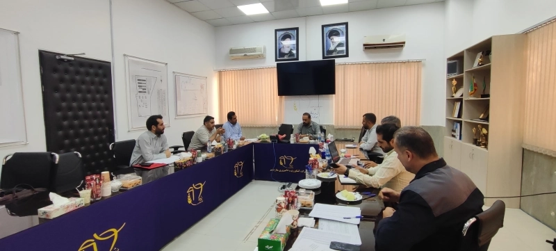 بازدید دکتر مشیدی، عضو موظف هیئت‌ مدیره هلدینگ تادیکو، از شرکت ملاردشیر