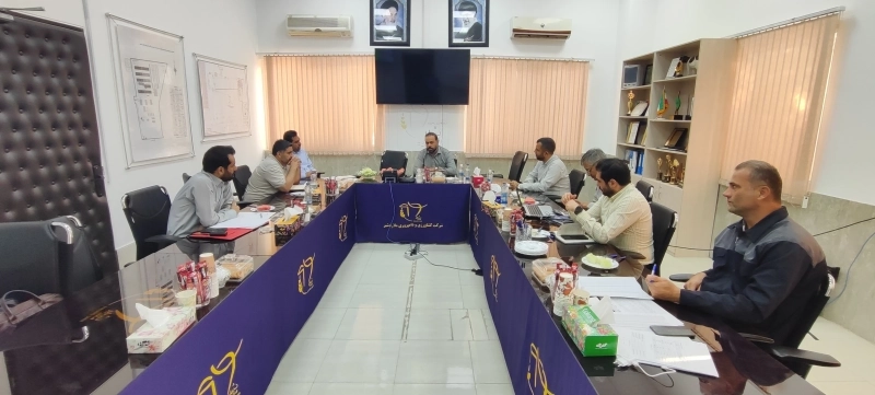 بازدید دکتر مشیدی، عضو موظف هیئت‌ مدیره هلدینگ تادیکو، از شرکت ملاردشیر