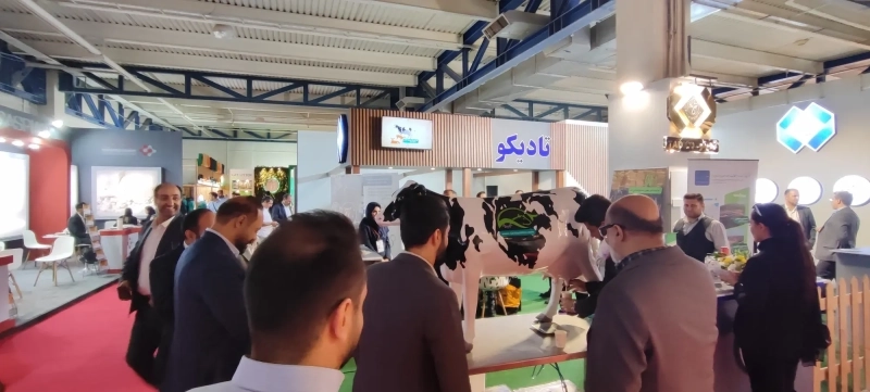 بازدید مدیران ارشد شستا و هلدینگ تادیکو از غرفه شرکت ملاردشیر در بیست‌ و چهارمین نمایشگاه بین‌ المللی دام و طیور