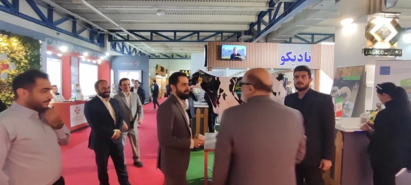 بازدید مدیران ارشد شستا و هلدینگ تادیکو از غرفه شرکت ملاردشیر در بیست‌ و چهارمین نمایشگاه بین‌ المللی دام و طیور
