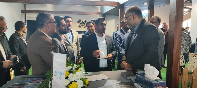 بازدید مشاور مدیر عامل و مدیرکل دفتر مرکزی حراست شستا از غرفه شرکت کشاورزی و دامپروری ملاردشیر در بیست‌ و چهارمین نمایشگاه بین‌ المللی دام و طیور کشور