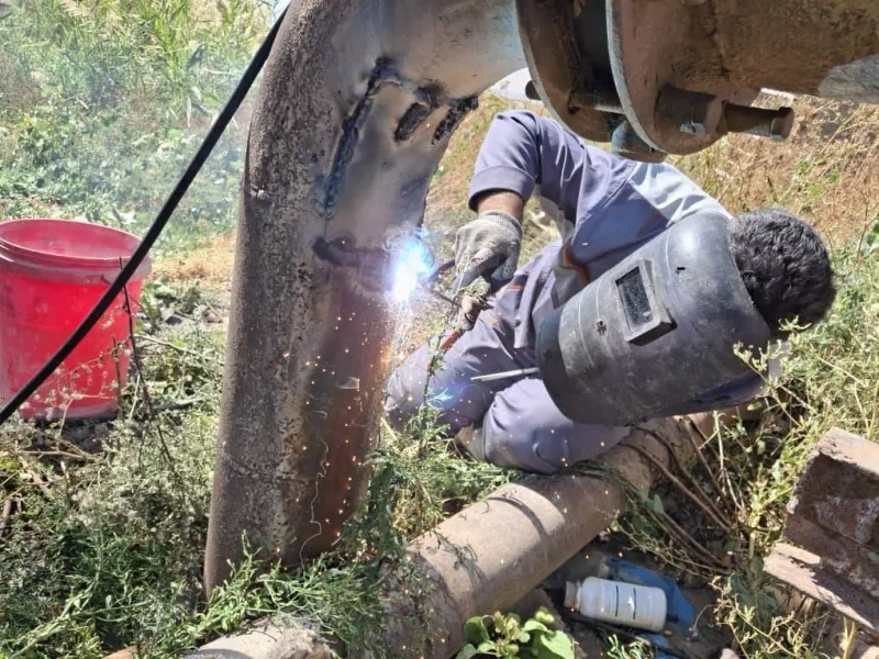 عملیات بهسازی لوله برگشت آب به استخر ذخیره سازی آب کشاورزی شرکت ملاردشیر