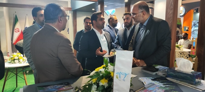 بازدید مشاور مدیر عامل و مدیرکل دفتر مرکزی حراست شستا از غرفه شرکت کشاورزی و دامپروری ملاردشیر در بیست‌ و چهارمین نمایشگاه بین‌ المللی دام و طیور کشور