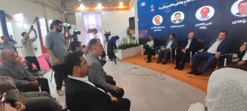 حضور مدیرعامل و نایب رئیس هیئت‌ مدیره ملاردشیر در بیست‌ و چهارمین نمایشگاه بین‌ المللی دام و طیور 