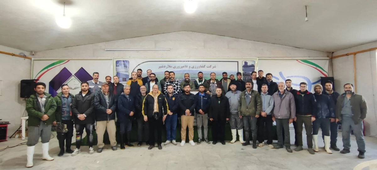 برگزاری مراسم روز دامدار و اهدای جوایز مسابقات فرهنگی ورزشی هفته بسیج در شرکت ملاردشیر