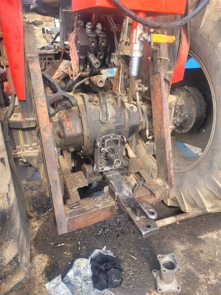 عملیات افزایش راندمان گیربکس تراکتور 101 در شرکت ملاردشیر