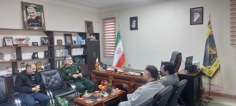 تبریک مدیرعامل ملاردشیر به مناسبت گرامیداشت روز پاسدار و دیدار با فرمانده سپاه شهرستان نظرآباد