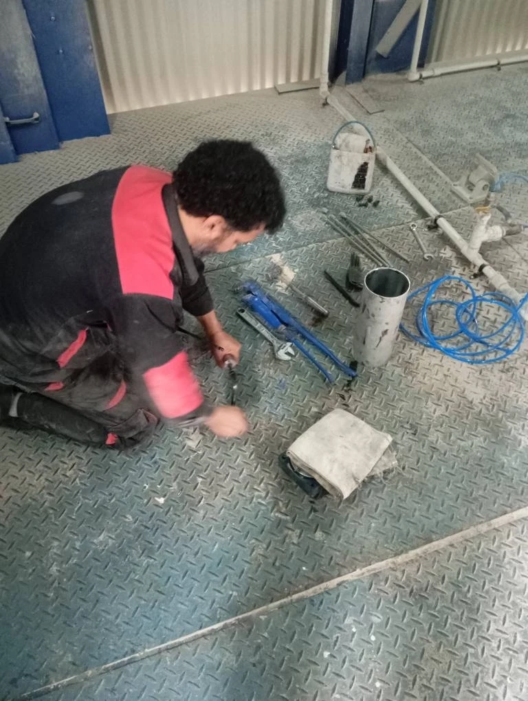 عملیات بهسازی و ارتقای عملکرد جک میکسر در کارخانه خوراک‌ سازی شرکت ملاردشیر