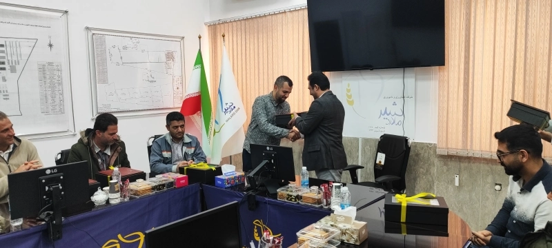 «یا راهی خواهیم یافت یا راهی خواهیم ساخت» تجلیل از مهندسان ملاردشیر در روز مهندس