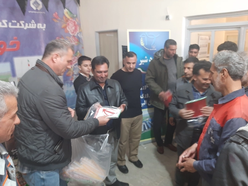 " تولید، خط مقدم سازندگی و پیشرفت کشور است"؛ پیام مدیرعامل ملاردشیر در دیدار با کارکنان
