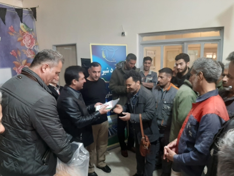 " تولید، خط مقدم سازندگی و پیشرفت کشور است"؛ پیام مدیرعامل ملاردشیر در دیدار با کارکنان