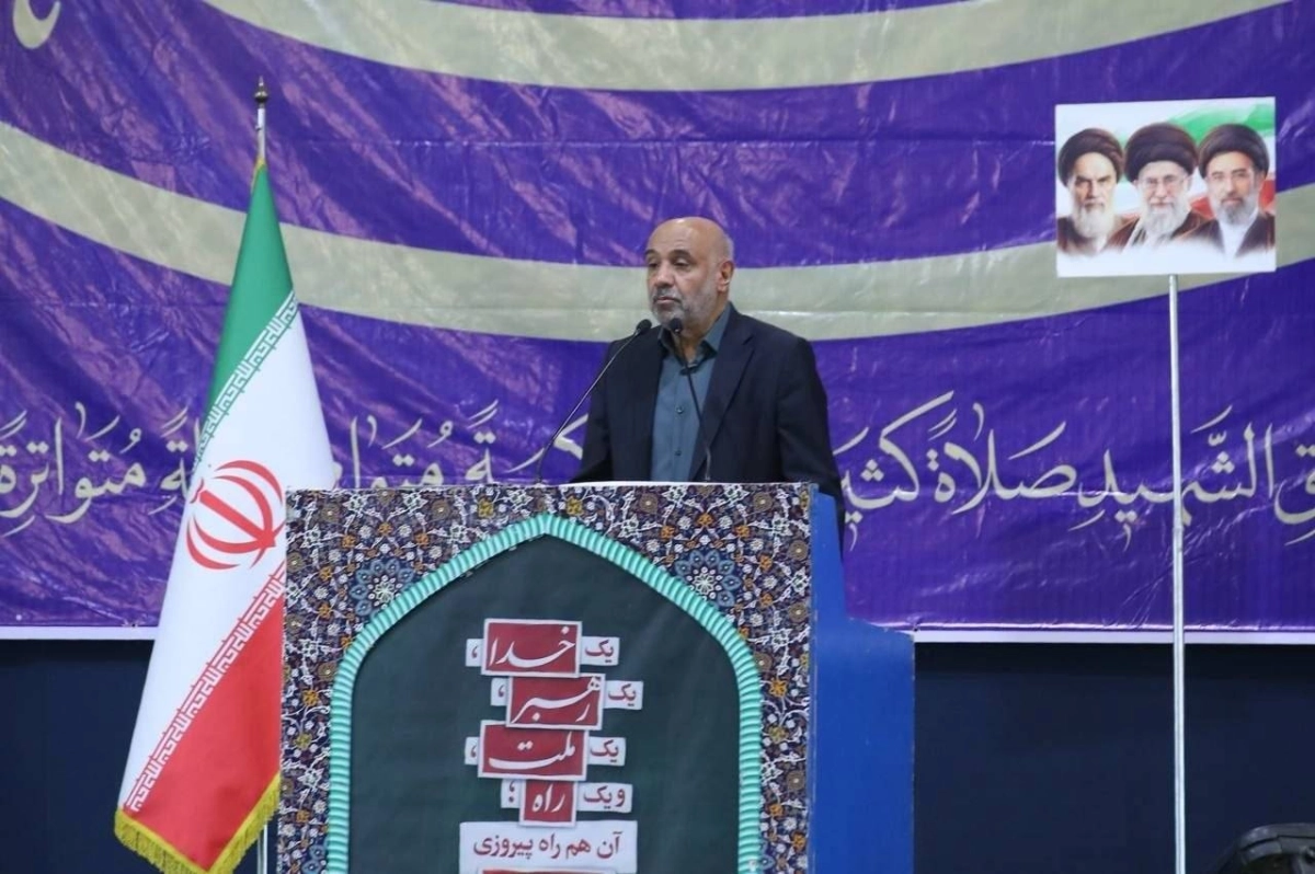 "احمد میدری" در سخنرانی پیش از خطبه های نماز جمعه تهران : کلید تحقق اقتصاد مقاومتی پرهیز از تجمل‌گرایی و اسراف است‌