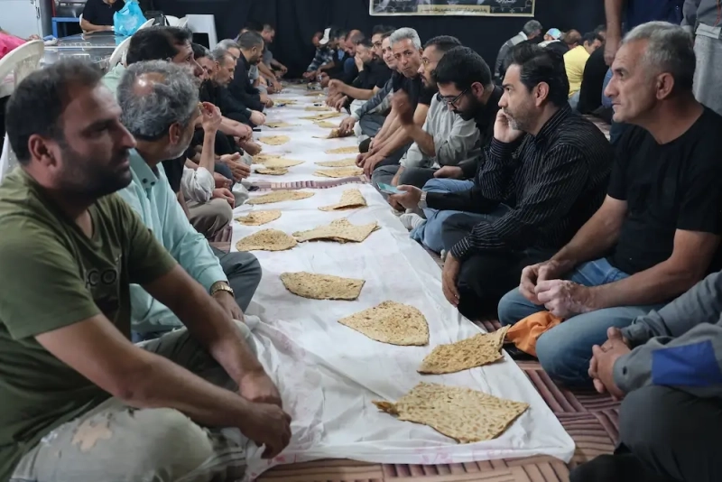 گرامیداشت روز ورود کاروان امام حسین(ع) به کربلا در آیین عزاداری محرم شرکت ملارد شیر