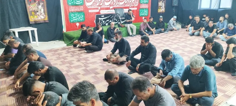 طنین «لالایی» در میعادگاه ملارد شیر؛ سوگواری هفتمین روز محرم به یاد کوچک‌ترین شهید کربلا