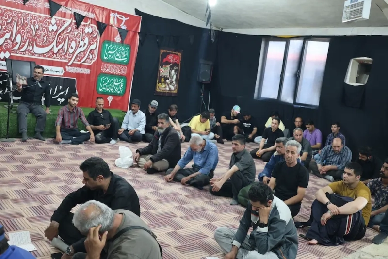 مراسم عزاداری حضرت رقیه(س) در سومین روز محرم در شرکت ملارد شیر برگزار شد