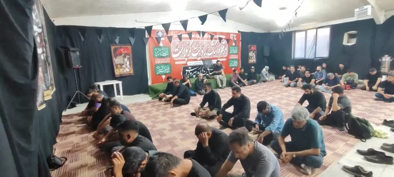 طنین «لالایی» در میعادگاه ملارد شیر؛ سوگواری هفتمین روز محرم به یاد کوچک‌ترین شهید کربلا