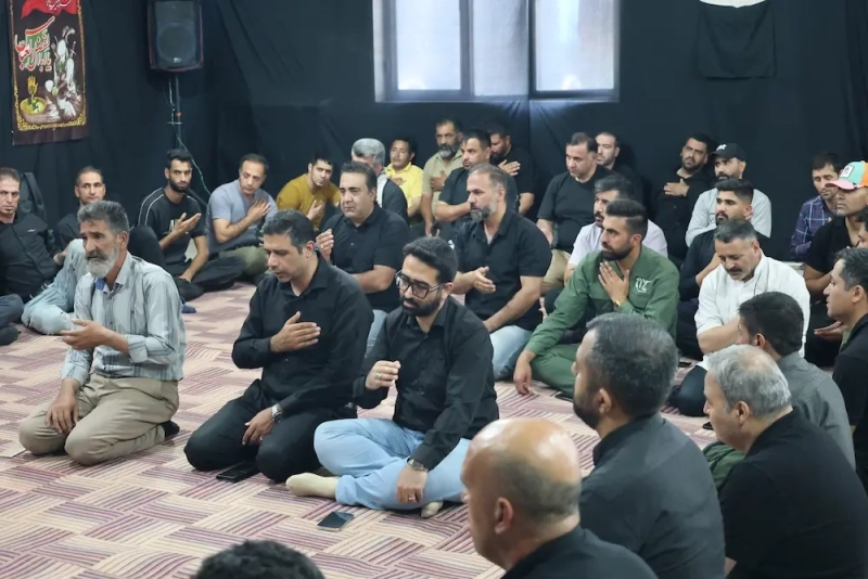 برگزاری مراسم عزاداری پنجمین روز محرم در شرکت ملارد شیر با یاد عبدالله بن حسن(ع)