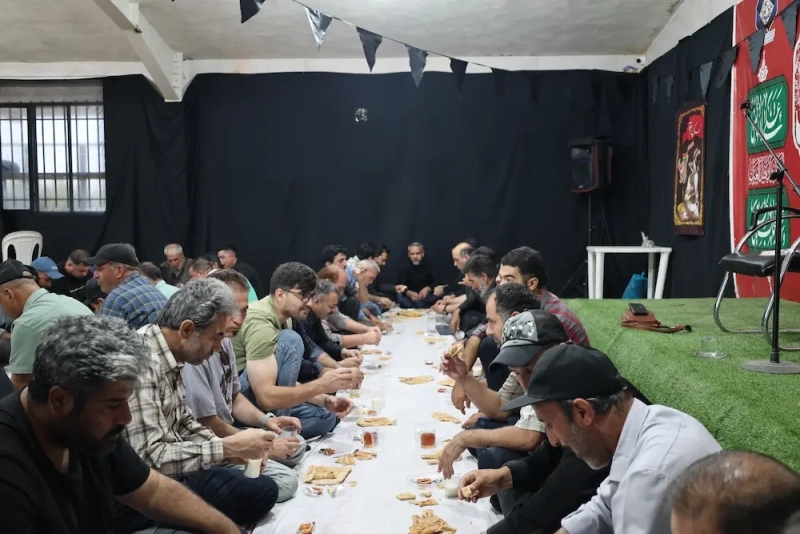 برگزاری آیین قرائت زیارت عاشورا در نخستین روز ماه محرم در شرکت ملارد شیر
