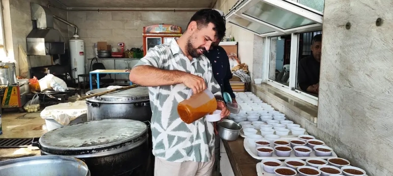 طنین «لالایی» در میعادگاه ملارد شیر؛ سوگواری هفتمین روز محرم به یاد کوچک‌ترین شهید کربلا