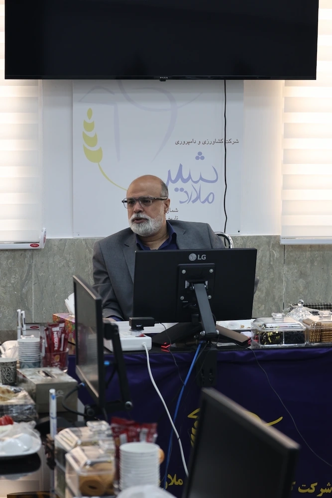 بازدید دکتر نایب معاون راهبردی و نظارت بر شرکت های شستا به همراه هیئت همراه از مجموعه ملاردشیر