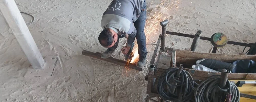 بهسازی و ترمیم بدنه اوگر تخلیه در کارخانه خوراک‌سازی ملاردشیر