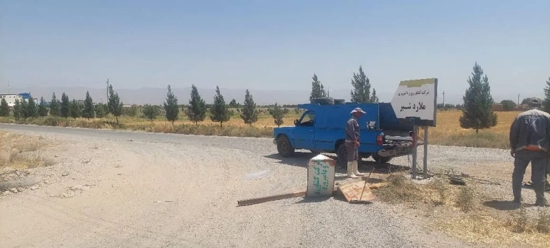 نصب تابلوهای راهنمای جدید در معابر بیرونی شرکت ملاردشیر