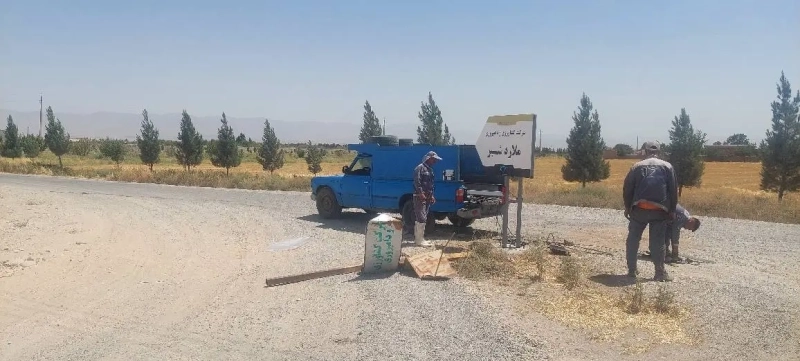 نصب تابلوهای راهنمای جدید در معابر بیرونی شرکت ملاردشیر