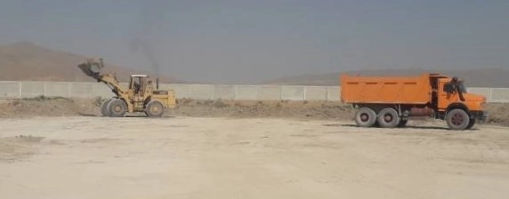 تداوم عملیات خاکبرداری در سالن شماره 3 پروژه 6 هزار راسی ملایر