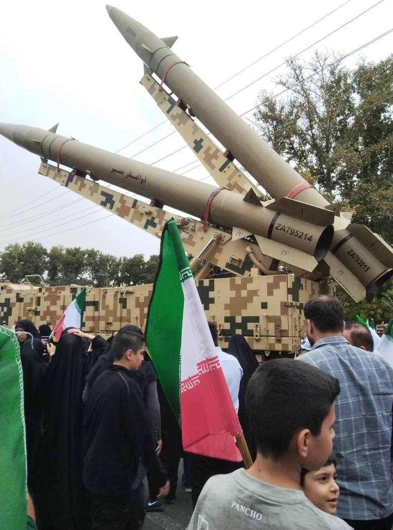 تجدید میثاق خانواده بزرگ ملاردشیر با انقلاب و رهبر عظیم الشان ایران در رزمایش و اجتماع 110 هزار نفری جان فدایان استان البرز 1