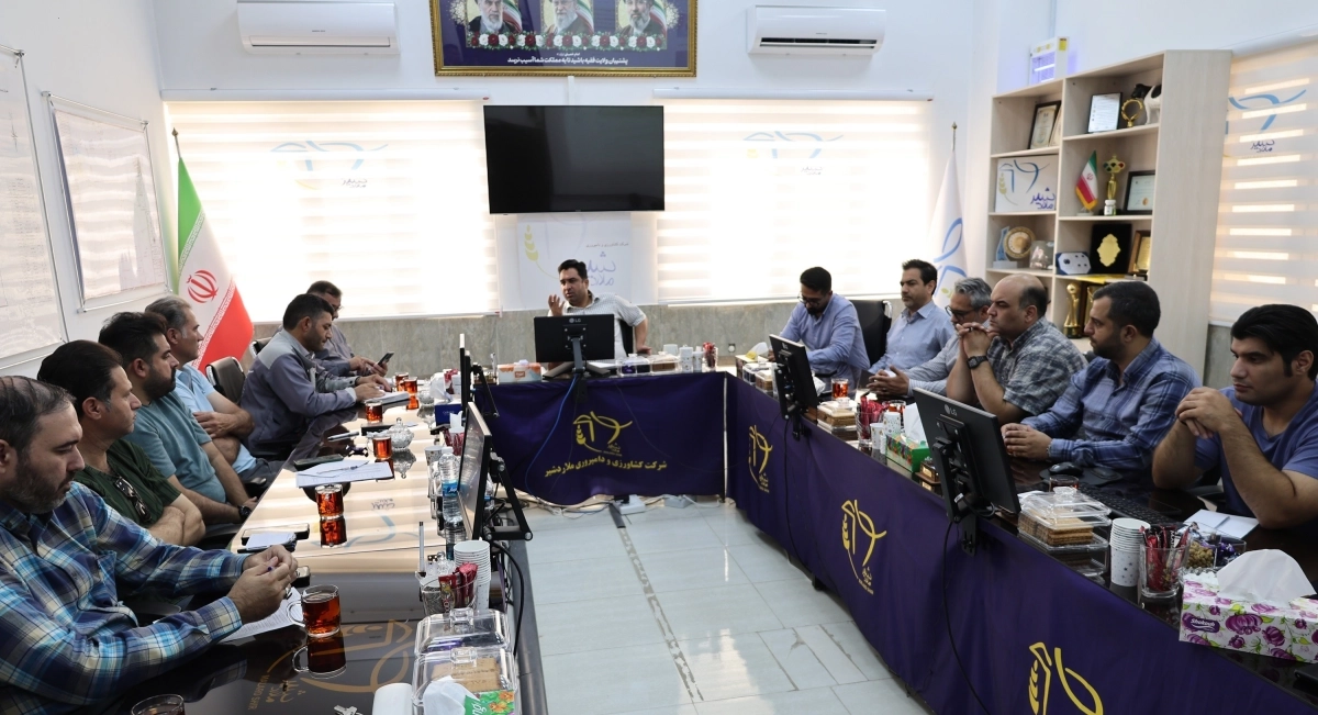 معماری فرایندهای سازمانی و سنجش اثربخشی پروژهها و اقدامات در نشست معاونین و مدیران ملارد شیر